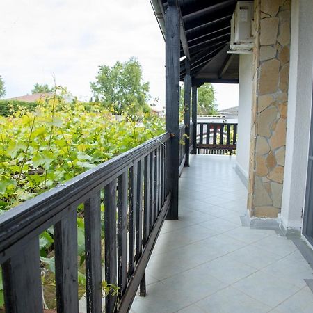 Villa Beni - 4 Bedroom Private House By Flаt Manаger Лозенец Экстерьер фото